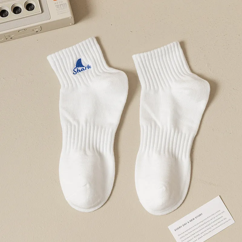 Black And White Embroidered Shark Pure Cotton Sweat Absorbing Athletic Socks