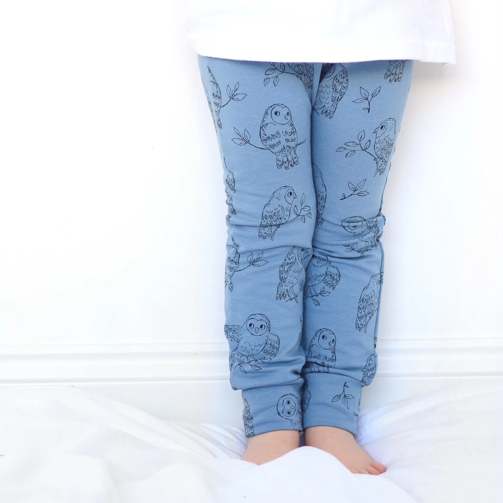 Warm Boston Owls Leggings